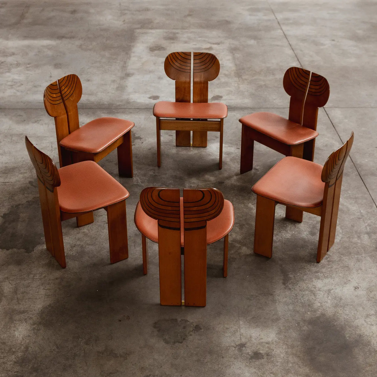 Afra & Tobia Scarpa "Africa" Dining Chairs for Maxalto, Reddish Brown Leather, 1975