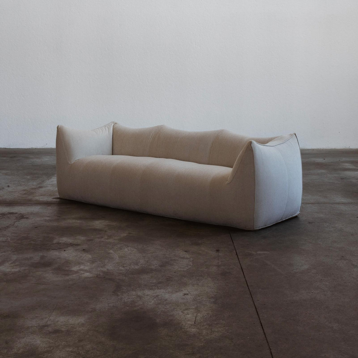 Mario Bellini "Le Bambole" Sofa for B&B Italia, ivory chenille, 1971