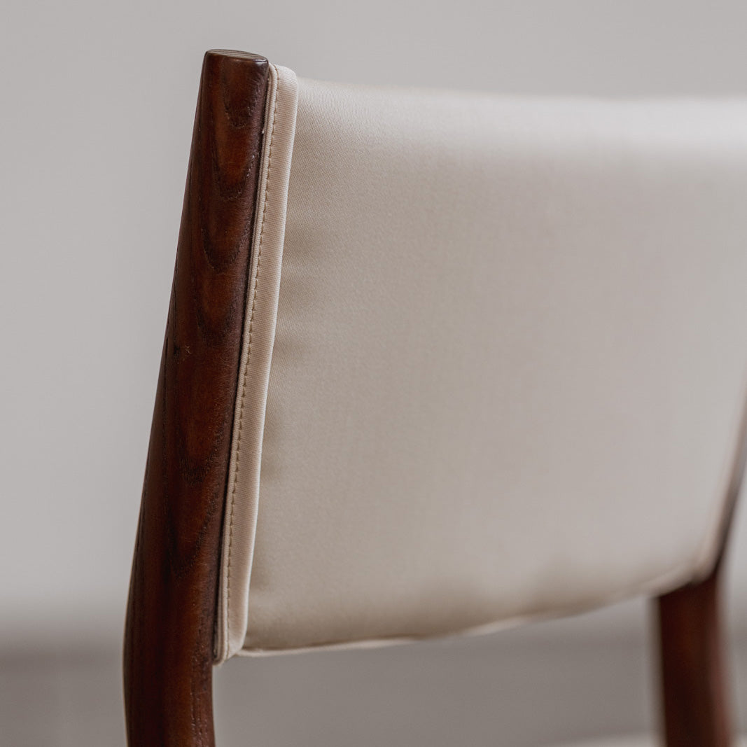Gio Ponti 646 "Leggera" Dining Chairs for Cassina, Ivory Velvet, 1952, Set of 6