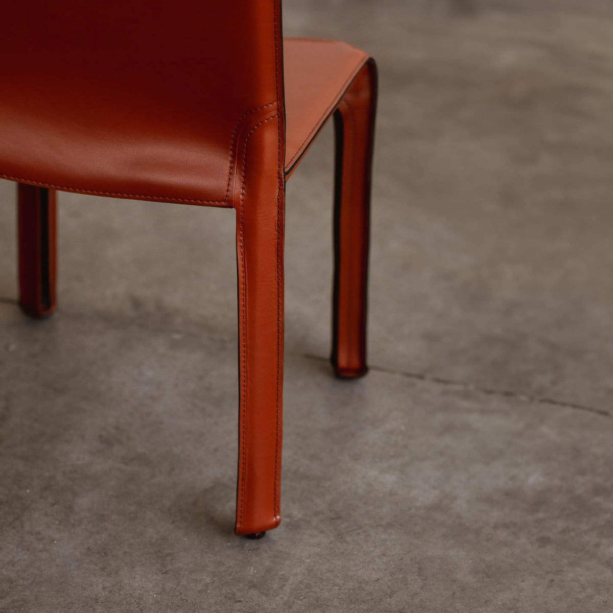 Mario Bellini "CAB 412" Dining Chairs for Cassina, China Red Leather, 1978