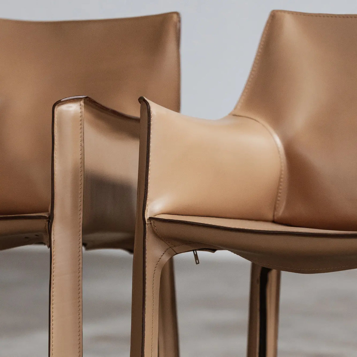 Mario Bellini "CAB 413" Dining Chairs for Cassina, Natural Leather, 1977