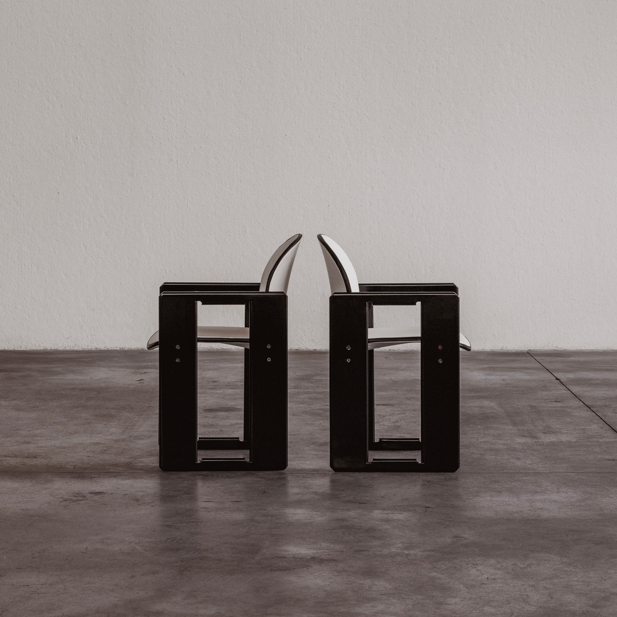 Afra & Tobia Scarpa "Dialogo" Dining Chairs for B&B Italia, 1973