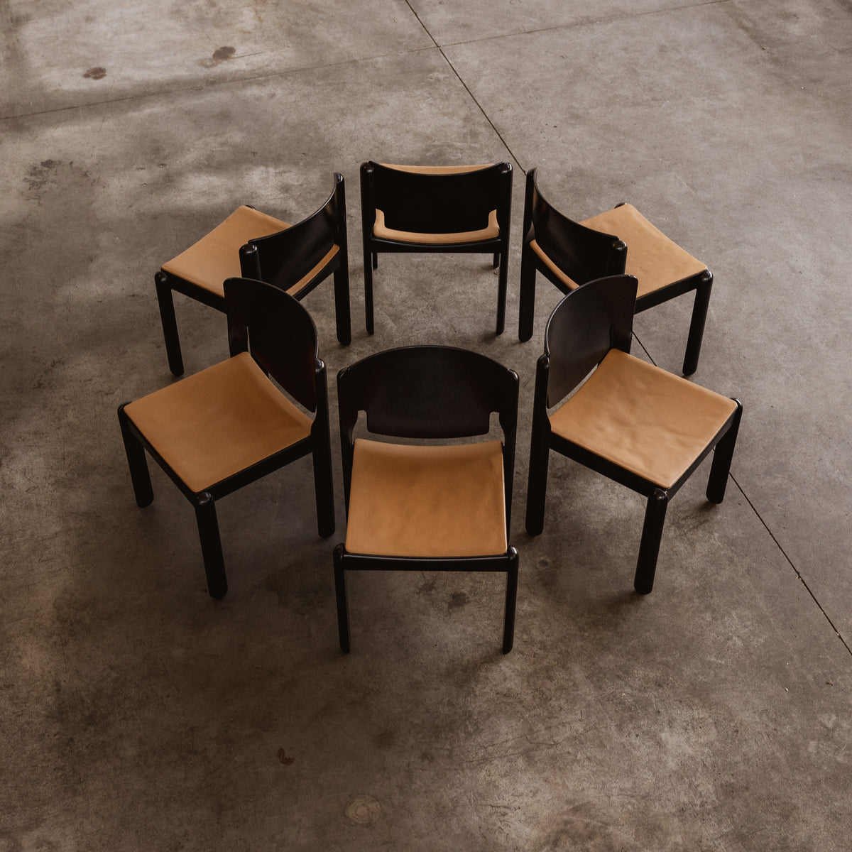 Vico Magistretti "122" Chairs for Cassina, 1967