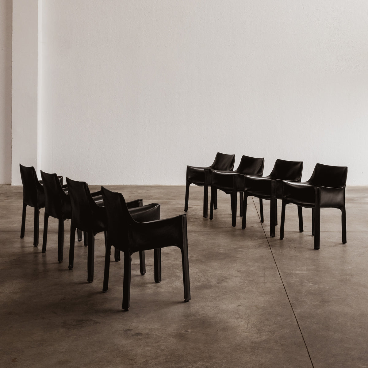 Mario Bellini "CAB 413" Dining Chairs for Cassina in Black, 1977