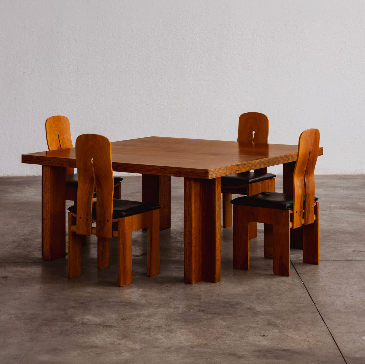 Carlo Scarpa “761” Table & 1934 "765" Chairs, Dining Room Set for Bernini, 1934