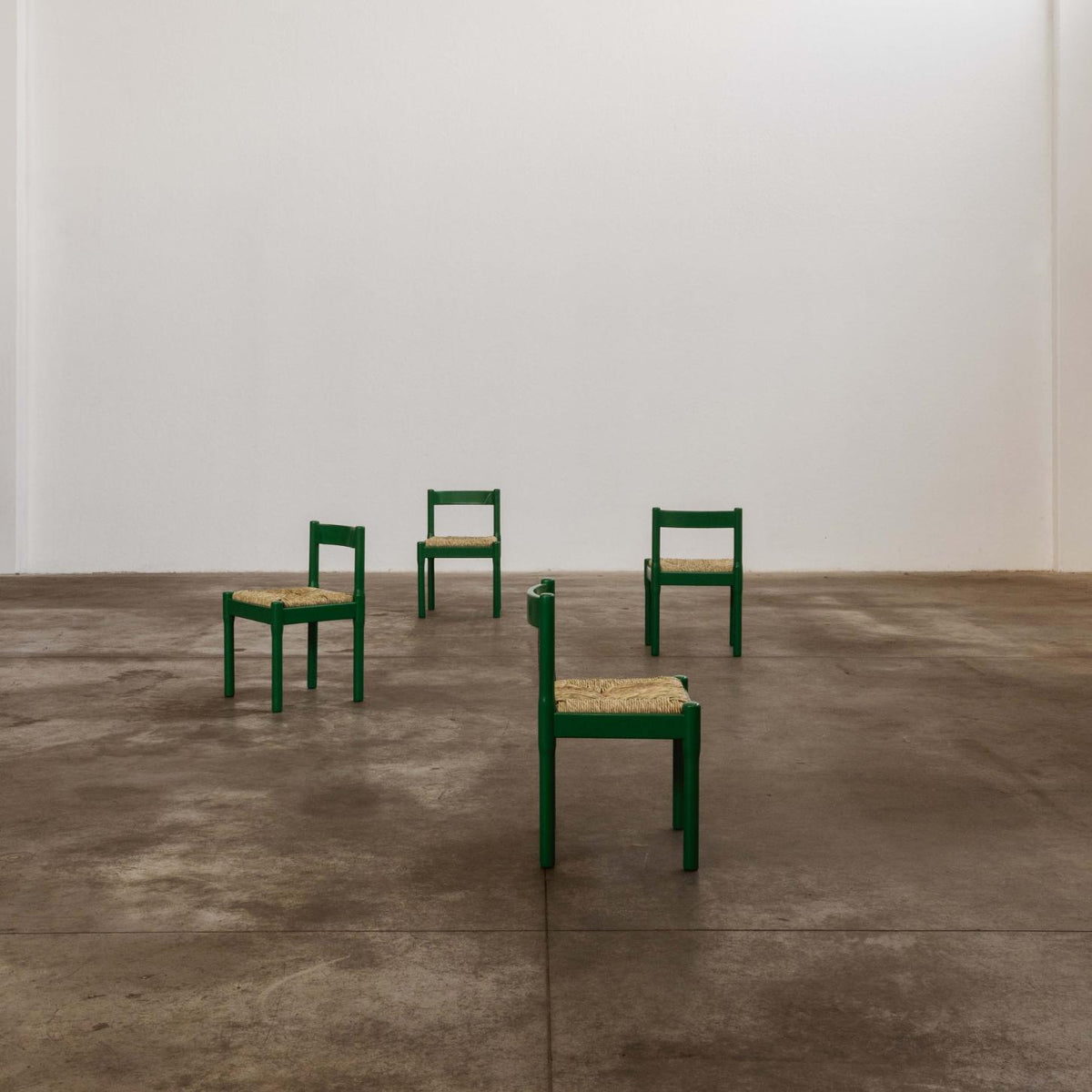 Vico Magistretti "Carimate" Dining Chairs for Cassina, Green Lacquered, 1960
