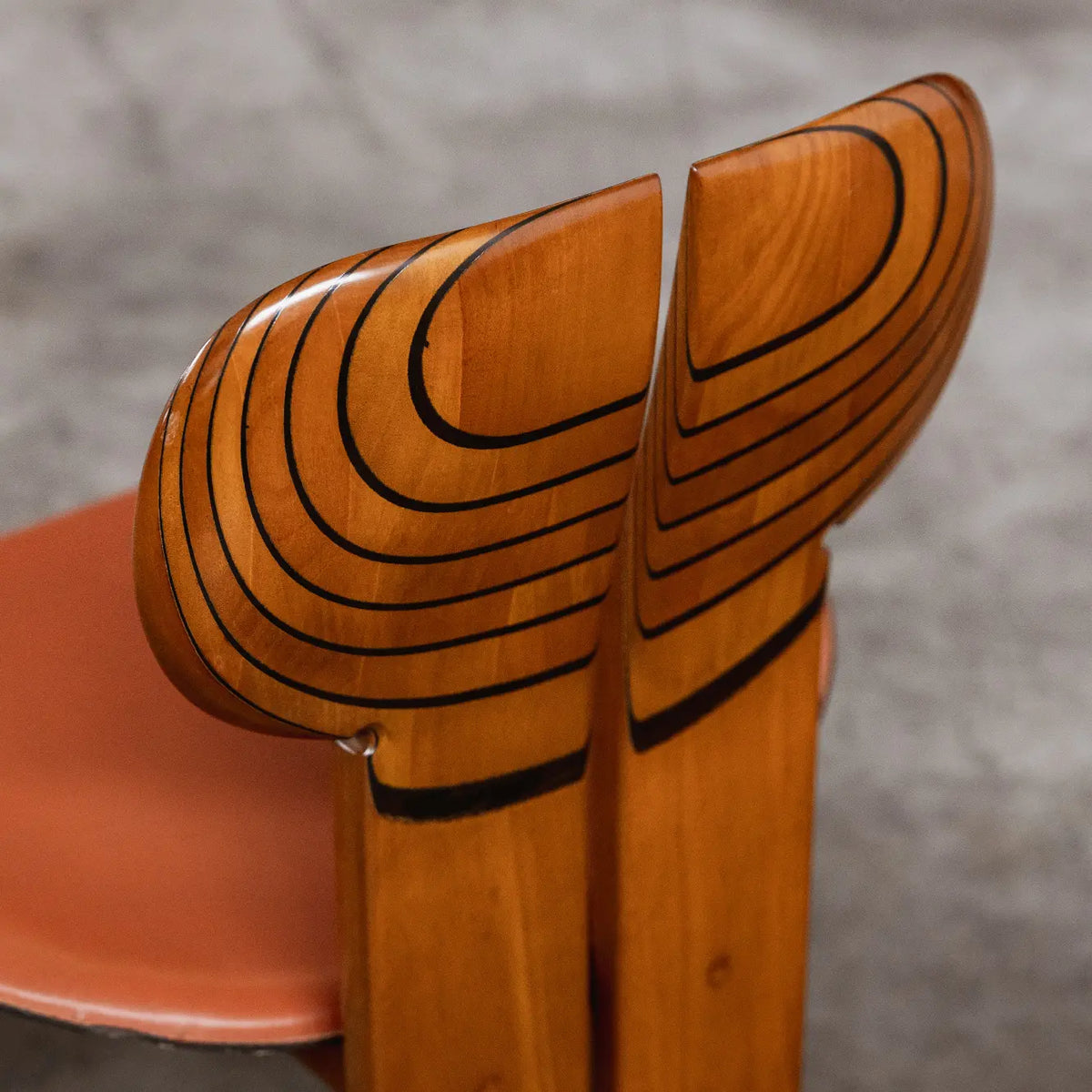 Afra & Tobia Scarpa "Africa" Dining Chairs for Maxalto, Reddish Brown Leather, 1975
