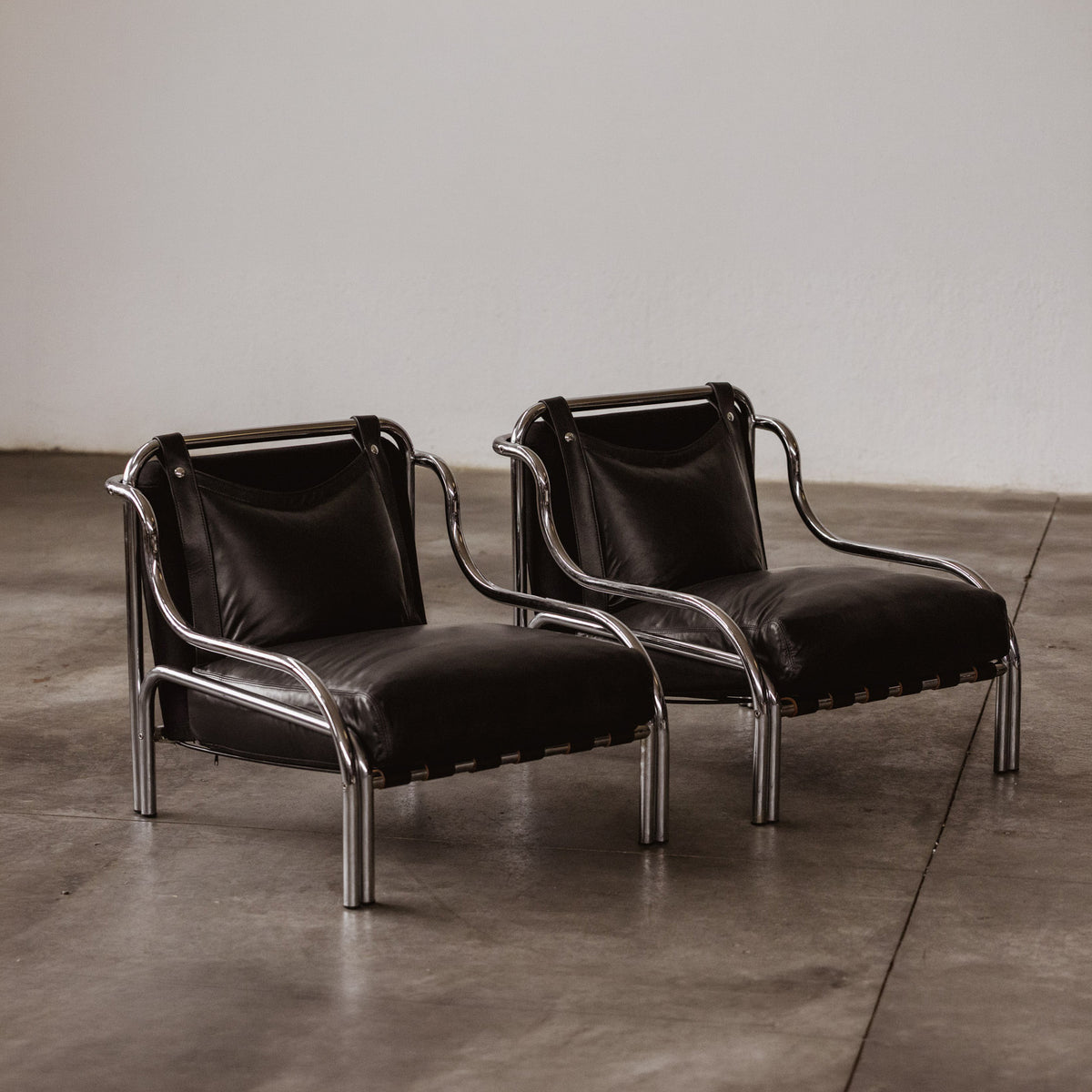 Gae Aulenti “Stringa” Armchairs for Poltronova, 1962, Set of 2