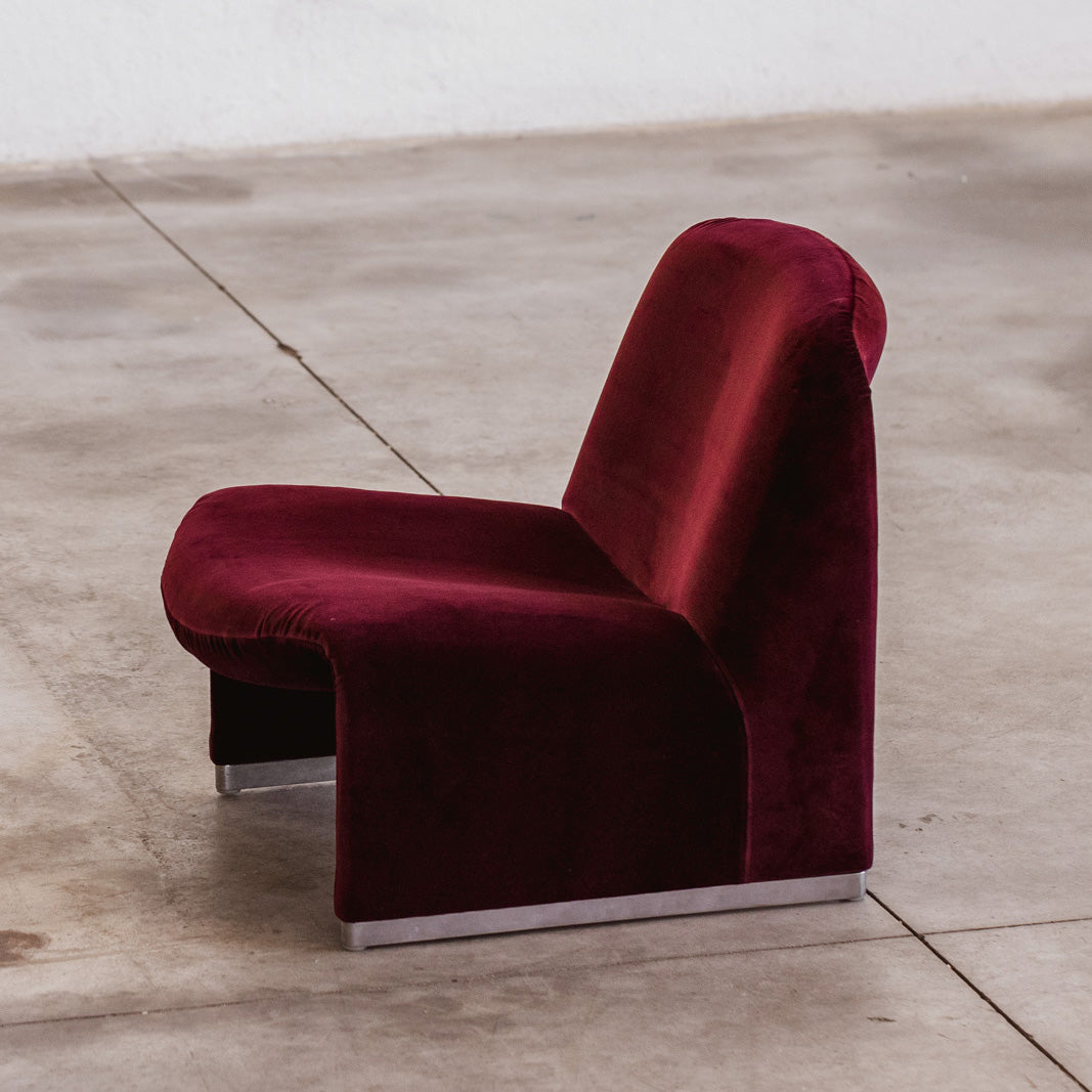 Giancarlo Piretti "Alky" Lounge Chairs for Anonima Castelli, Burgundy Velvet, 1970, Set of 2