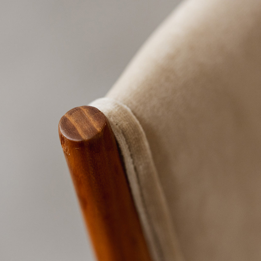 Gio Ponti 646 "Leggera" Dining Chairs for Cassina, Sand Beige Velvet, 1952, Set of 12