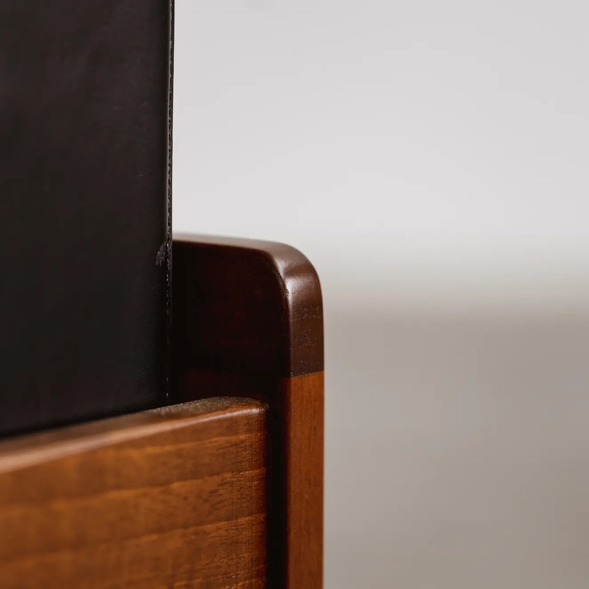 Afra & Tobia Scarpa "121" Dining Chairs for Cassina, black leather, 1965