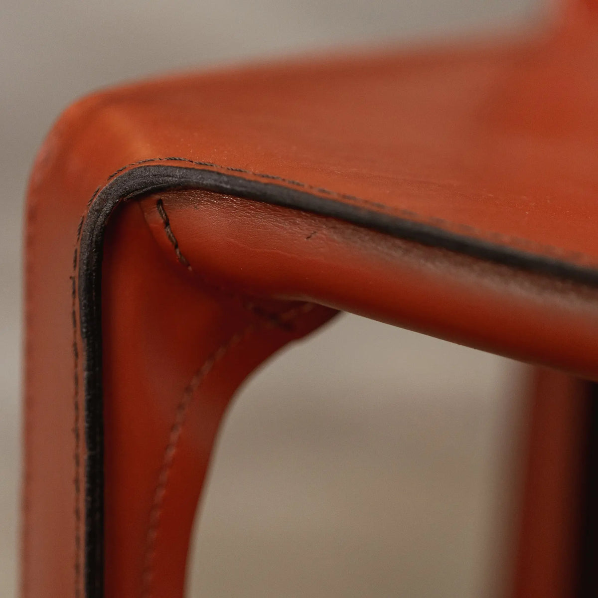 Mario Bellini "CAB 412" Dining Chairs for Cassina, China Red Leather, 1978