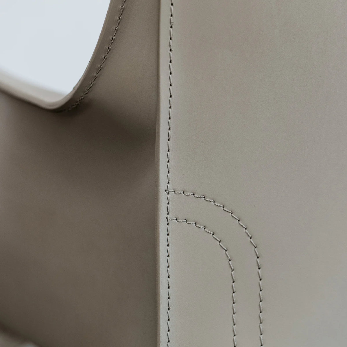 Mario Bellini "CAB 413" Chairs for Cassina, Ivory Leather, 1977