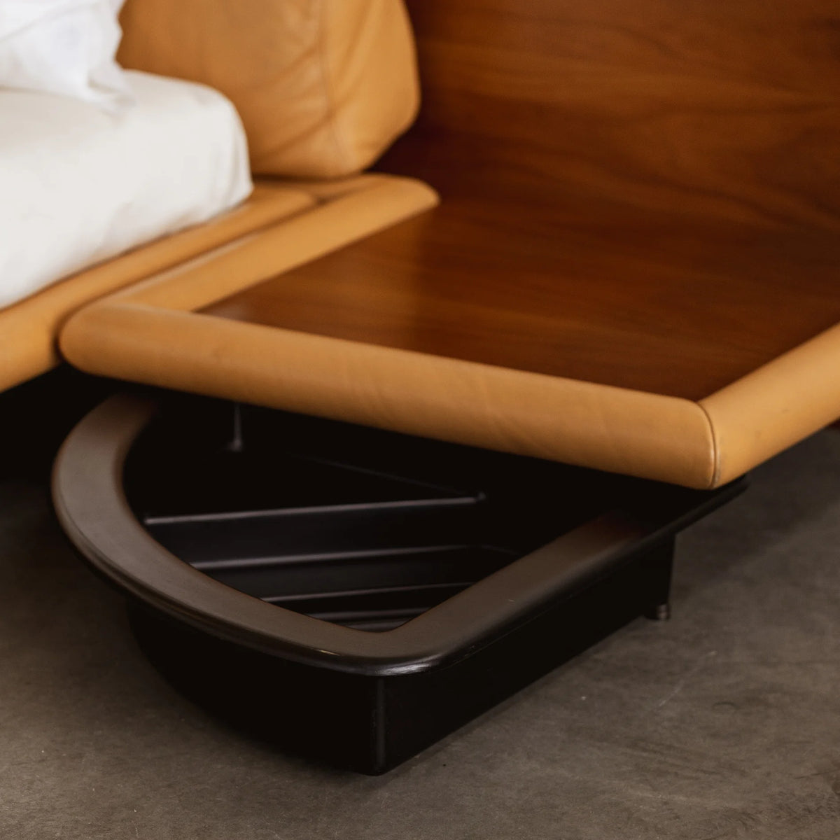 Afra & Tobia Scarpa "Morna" Bed for Molteni, Italy, 1972