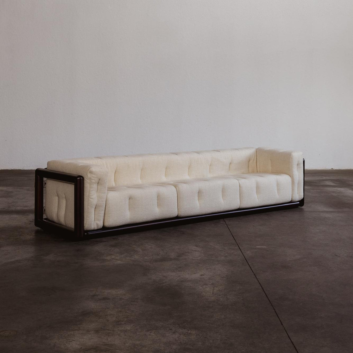 Carlo Scarpa "Cornaro" Three-seater Sofa for Gavina, Ivory Linen, 1973