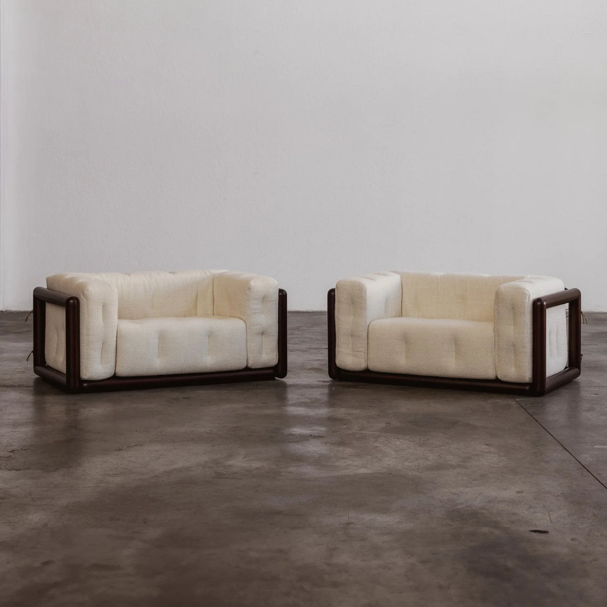 Carlo Scarpa "Cornaro" Armchairs for Gavina, Ivory Linen, 1973