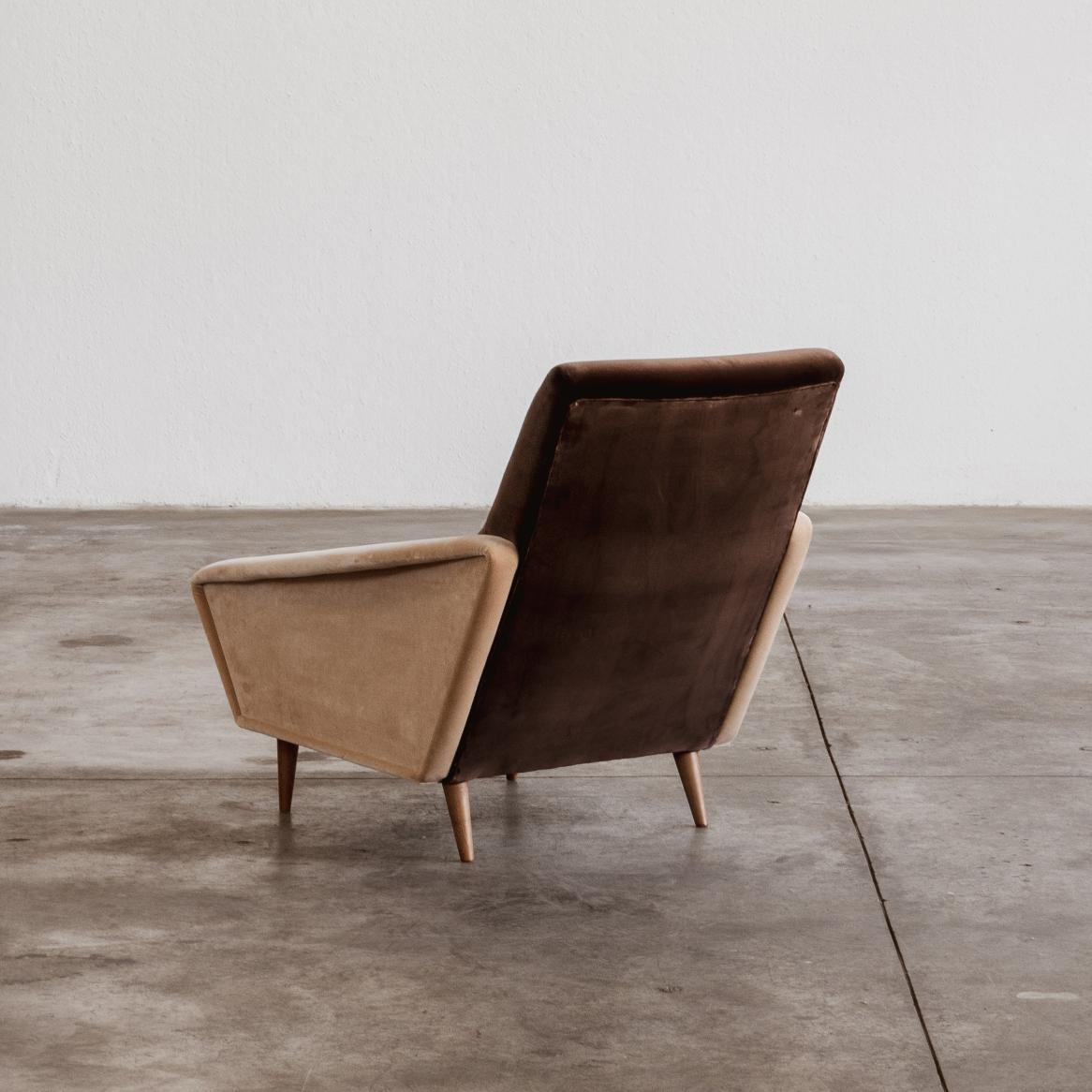 Gio Ponti "807 Distex" Lounge Chair for Cassina, Velvet, 1953