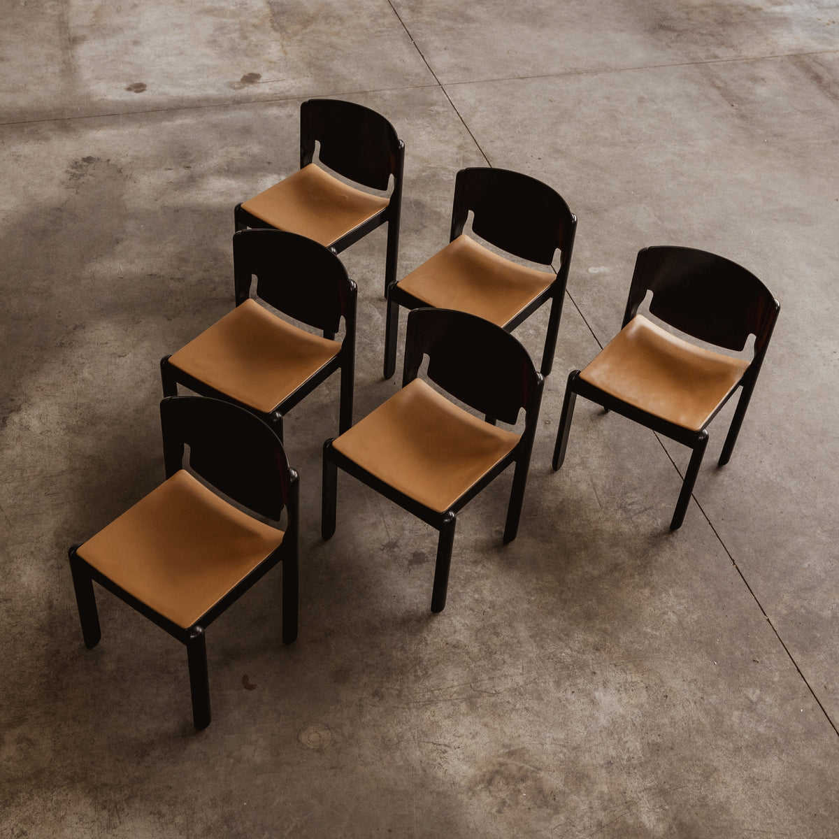 Vico Magistretti "122" Chairs for Cassina, 1967