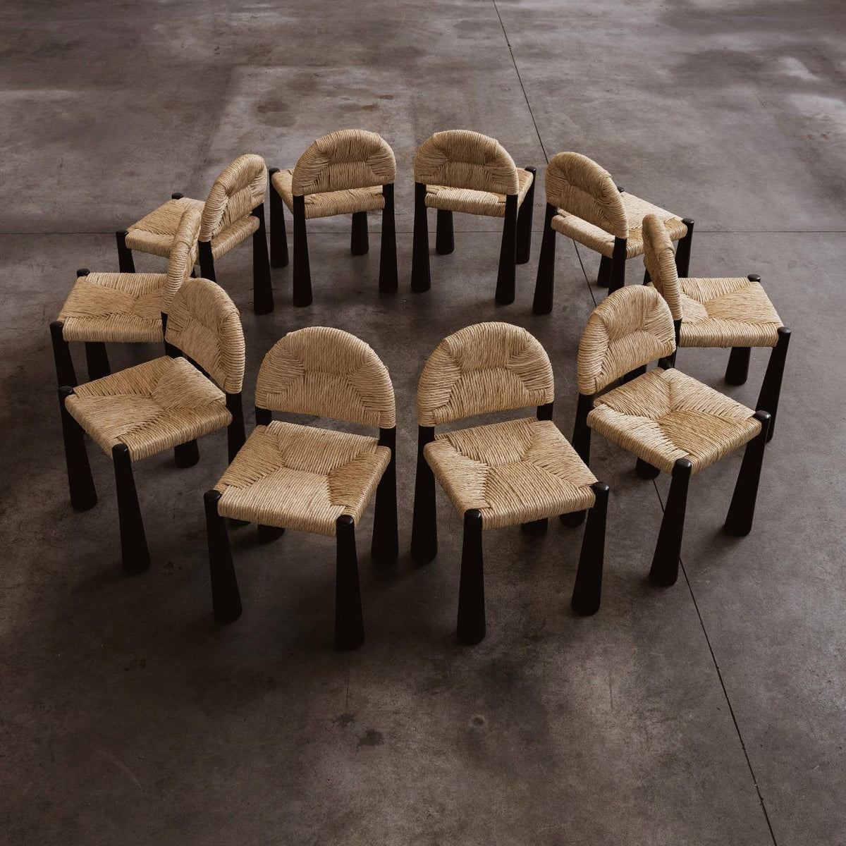 Alessandro Becchi "Toscanolla" Dining Chairs for Giovannetti, Black Ashwood, 1970