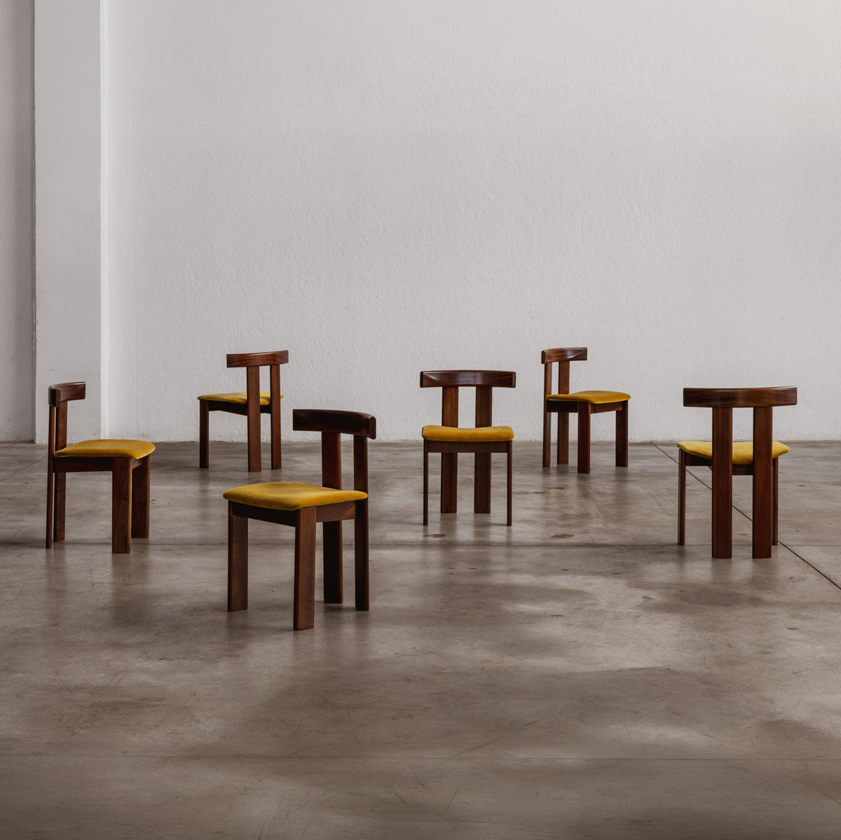 Luigi Vaghi Dining Chairs for Former, Amber Velvet, 1968, Set of 6