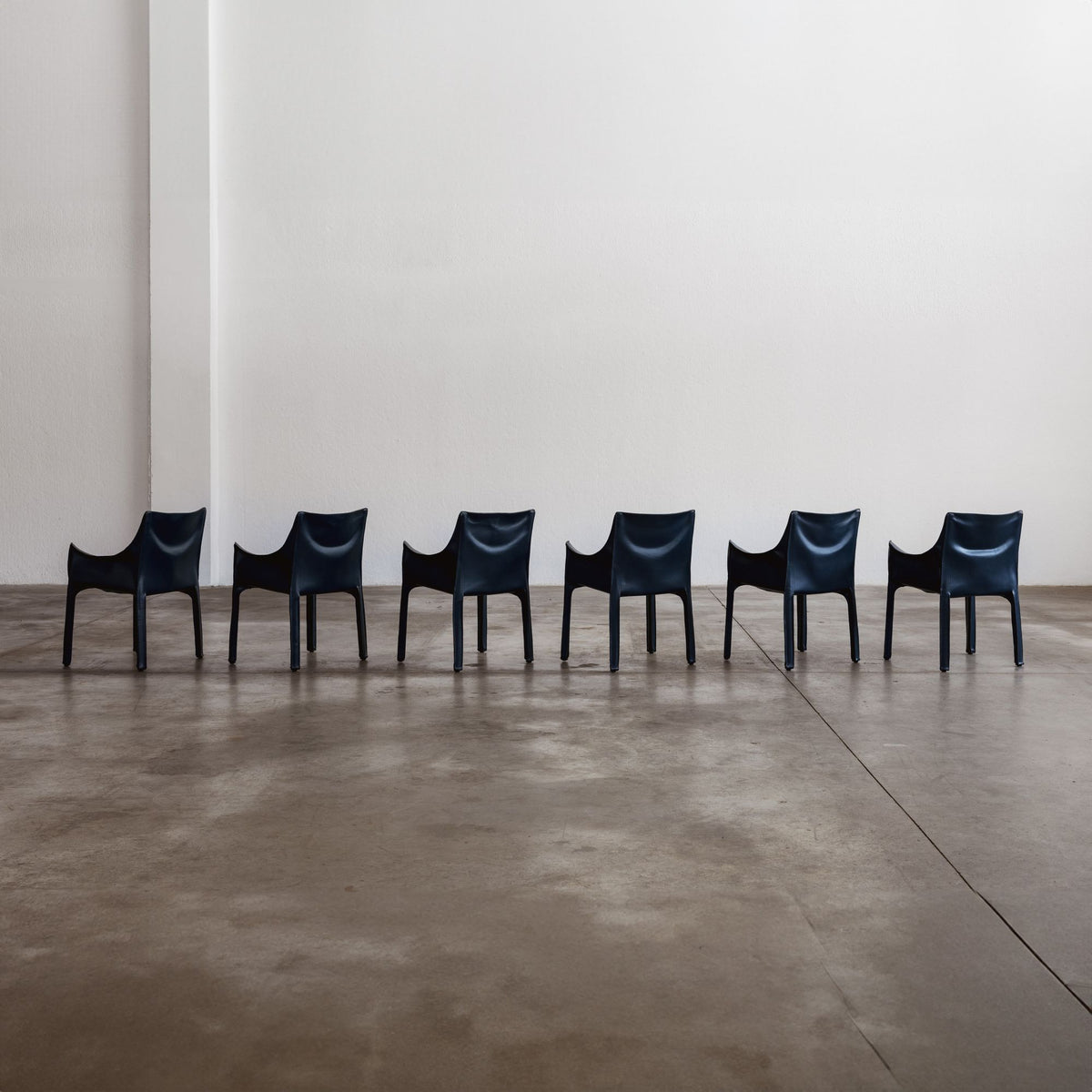 Mario Bellini "CAB 413" Chairs for Cassina, Blue Leather, 1977