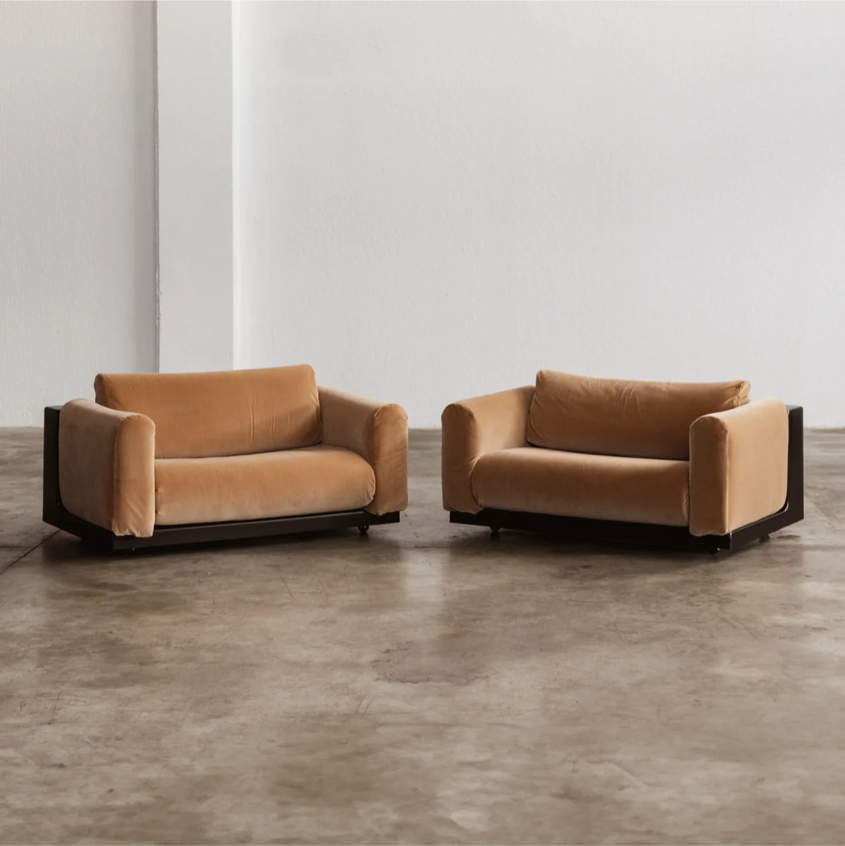Cini Boeri "Gradual System" Armchairs for Gavina, Camel Velvet, 1970