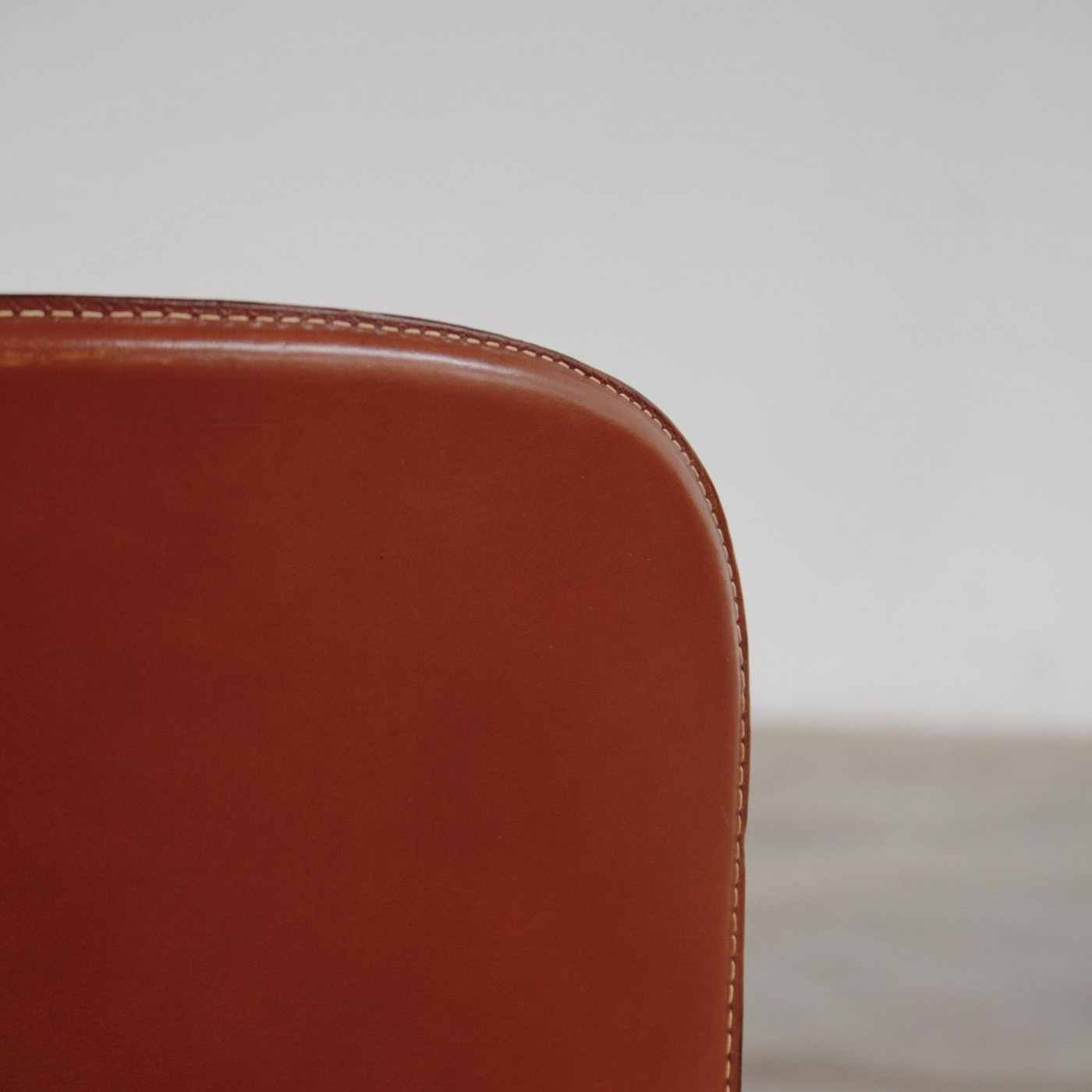 Afra & Tobia Scarpa Afra & Tobia Scarpa "121" Dining Chairs for Cassina, Red leather, 1968, Set of 8, 1968