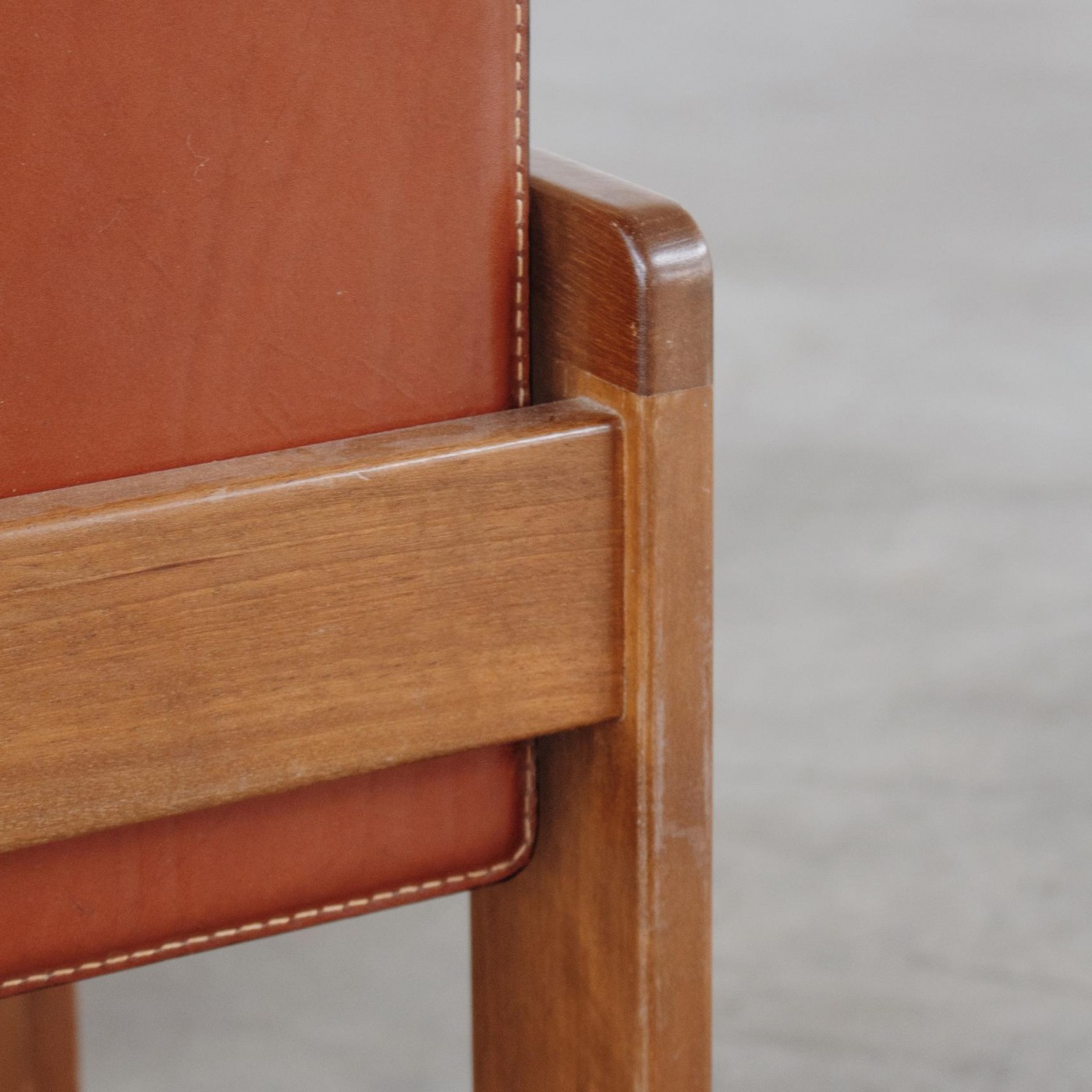 Afra & Tobia Scarpa Afra & Tobia Scarpa "121" Dining Chairs for Cassina, Red leather, 1968, Set of 8, 1968