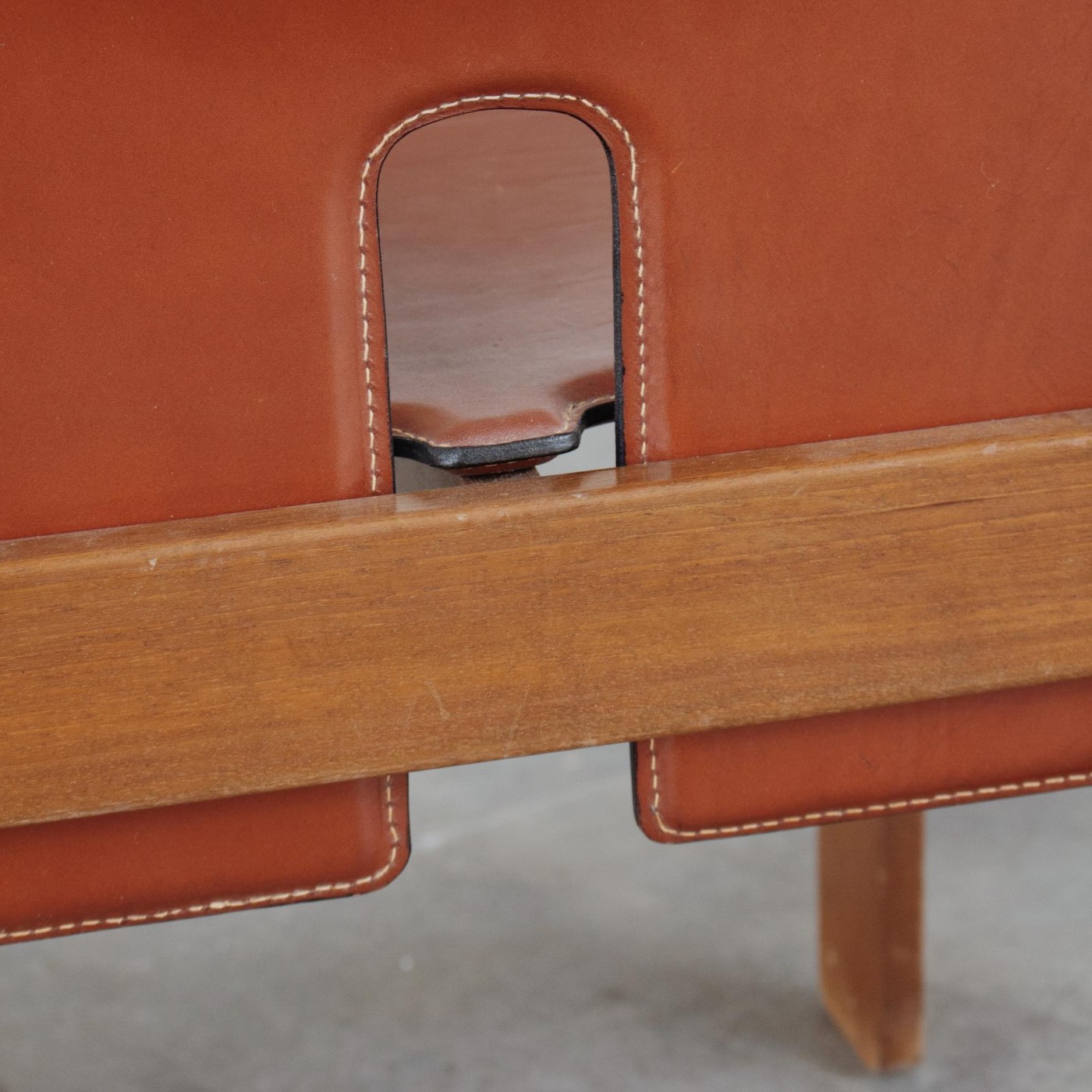 Afra & Tobia Scarpa Afra & Tobia Scarpa "121" Dining Chairs for Cassina, Red leather, 1968, Set of 8, 1968