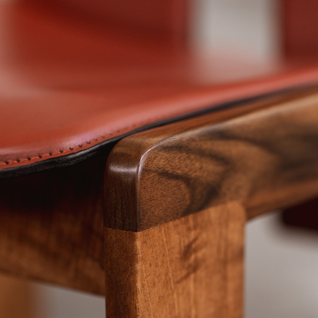 Afra & Tobia Scarpa Afra & Tobia Scarpa "121" Dining Chairs for Cassina, Red leather, 1968, Set of 6, 1968