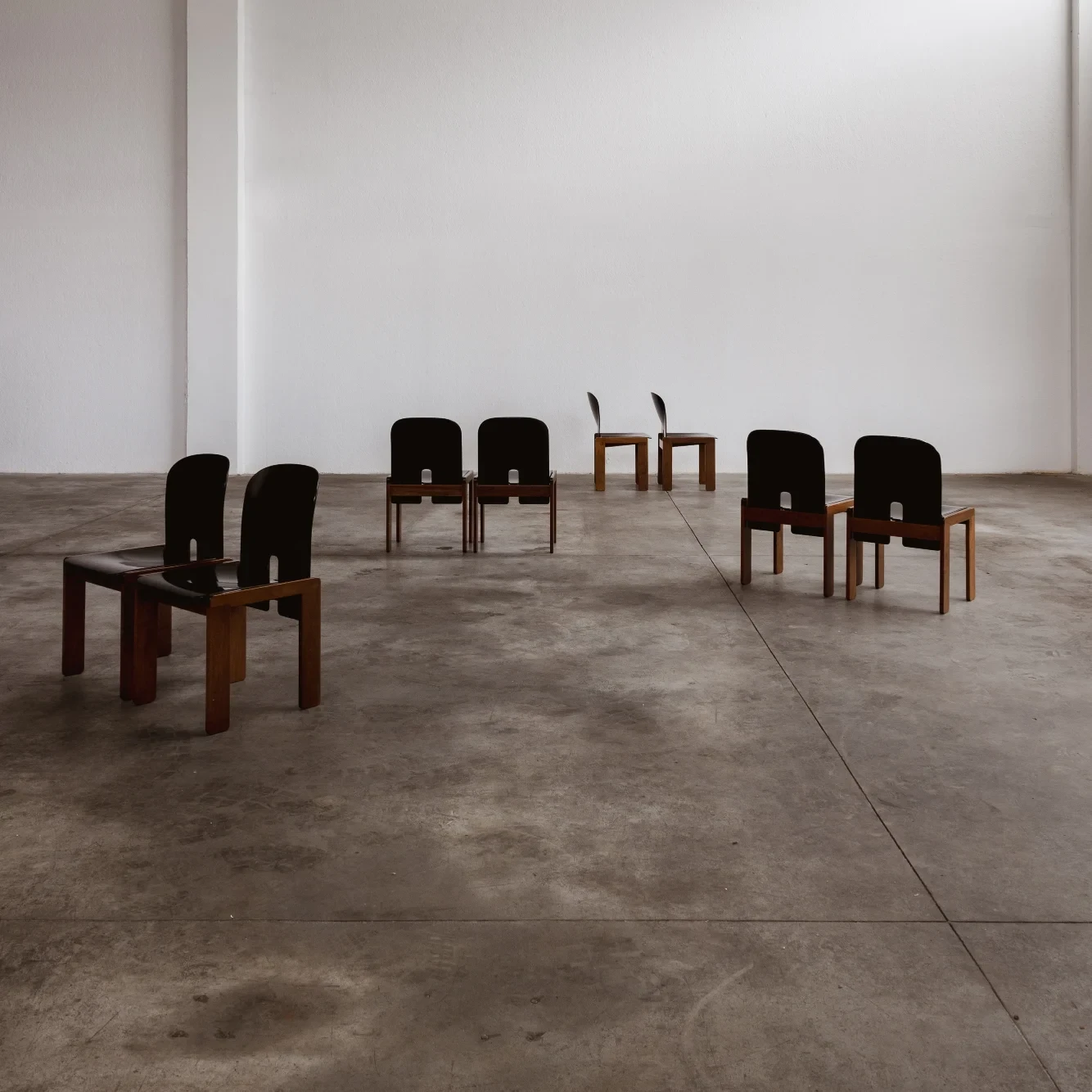 Afra & Tobia Scarpa "121" Dining Chairs for Cassina, black lacquered, 1965, Set of 8, 1965