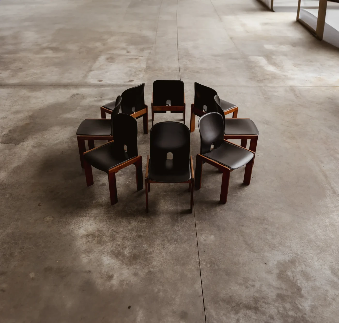 Afra & Tobia Scarpa "121" Dining Chairs for Cassina, black leather, 1965, Set of 8, 1965