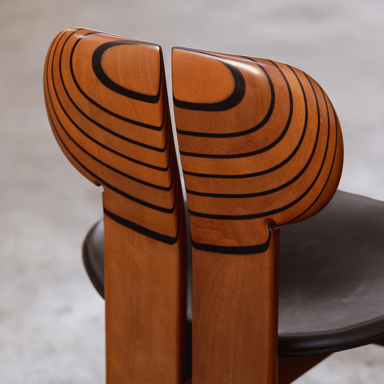 Afra & Tobia Scarpa Afra & Tobia Scarpa "Africa" Dining Chairs for Maxalto, Black Leather, 1975, Set of 10, 1970s