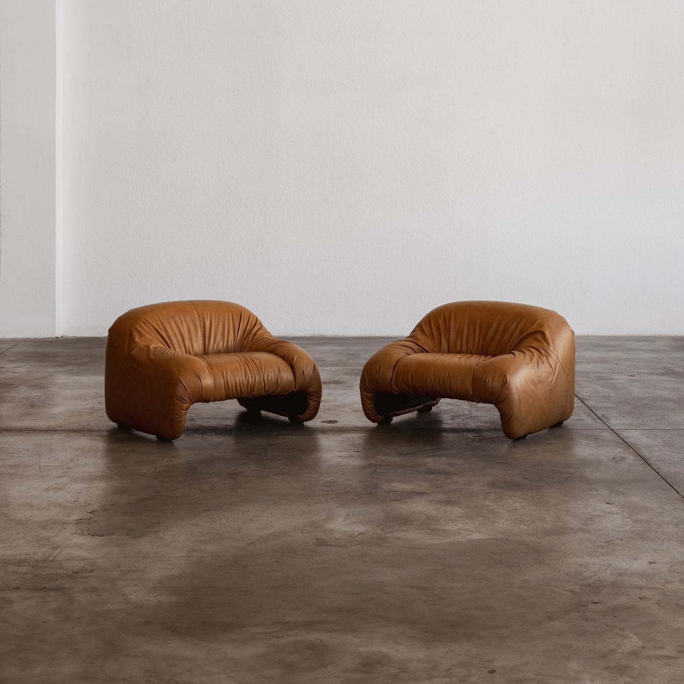 Afra & Tobia Scarpa “Bonanza” Armchairs for C&B, Cognac Leather, 1969, Set of 2, 1969