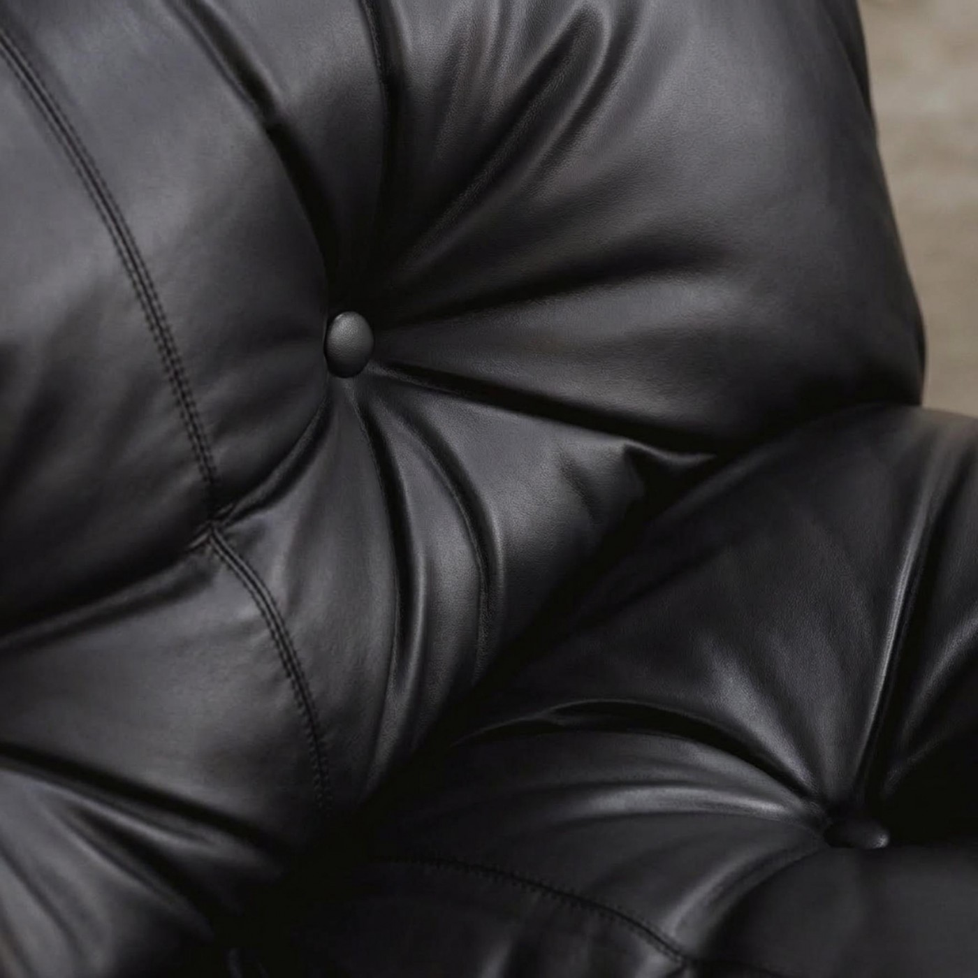 Afra & Tobia Scarpa “Soriana” Easy Chairs for Cassina, Black Leather, 1969, Set of 2, 1969