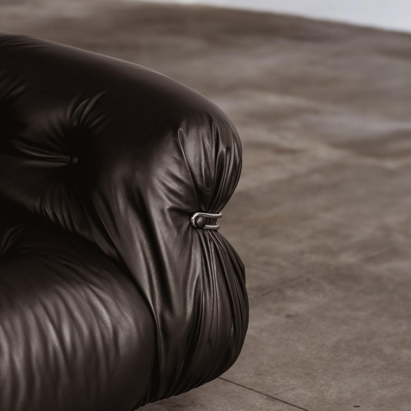 Afra & Tobia Scarpa “Soriana” Sofa for Cassina, Black Leather, 1969, 1969