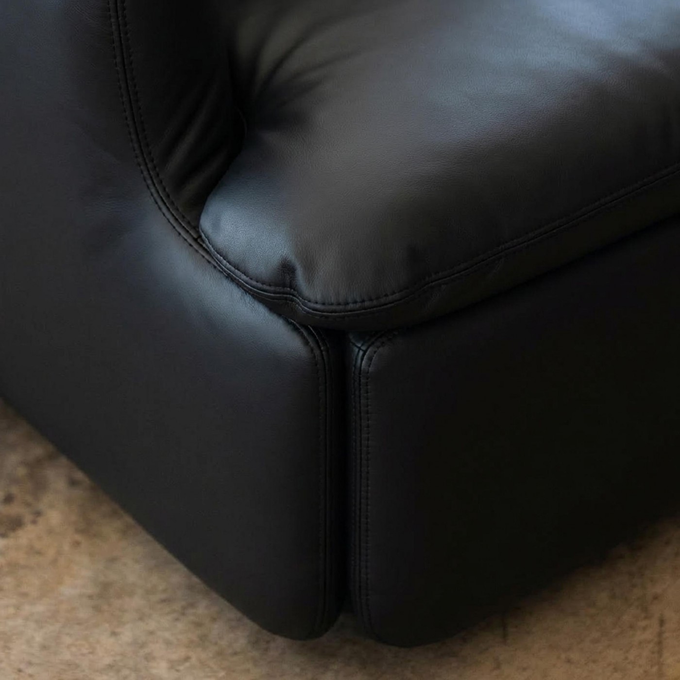 Alberto Rosselli “Confidential” Living Room Set for Saporiti, Black Leather, 1972, Set of 3, 1972