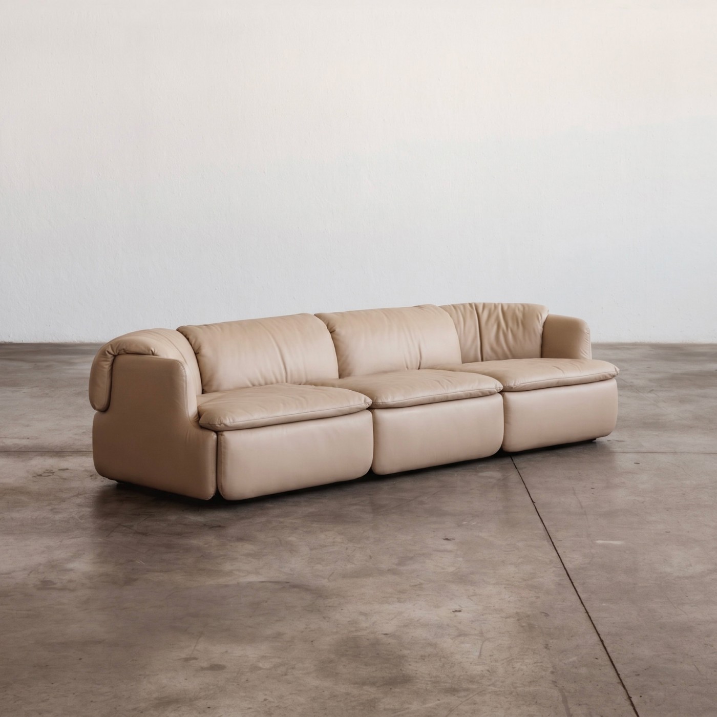 Alberto Rosselli “Confidential” Modular Sofa for Saporiti, Sand Beige Leather, 1972, 1972