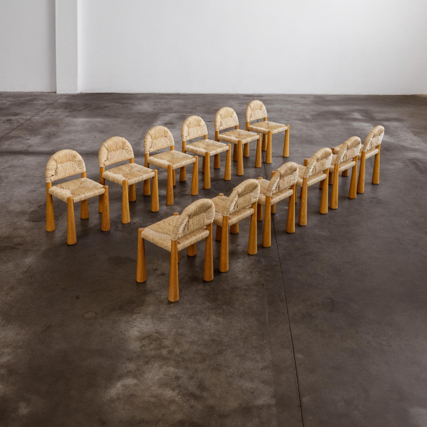 Alessandro Becchi “Toscanolla” Dining Chairs for Giovannetti, Light Brown Ashwood 1970, Set of 12, 1970