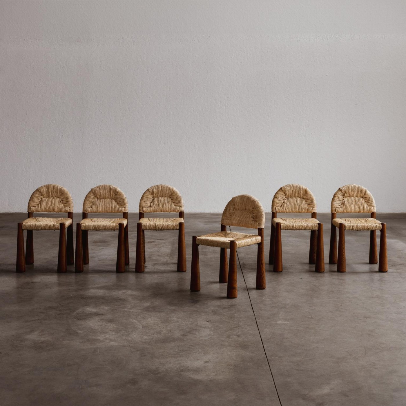 Alessandro Becchi “Toscanolla” Dining Chairs for Giovannetti, Brown Ashwood, 1970, Set of 12, 1970