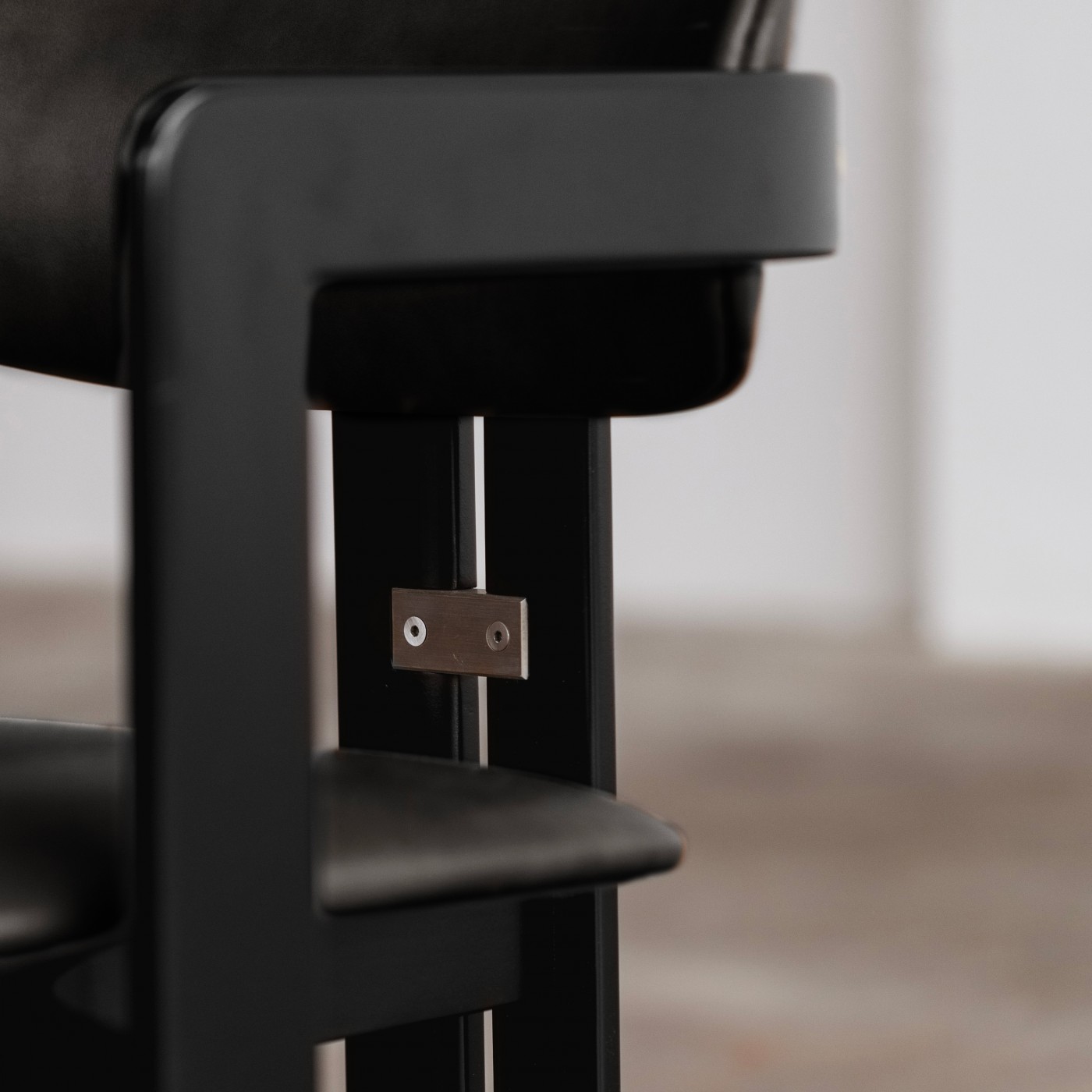 Augusto Savini “Pamplona” Dining Chairs for Pozzi, Black Leather, 1965, Set of 6, 1965