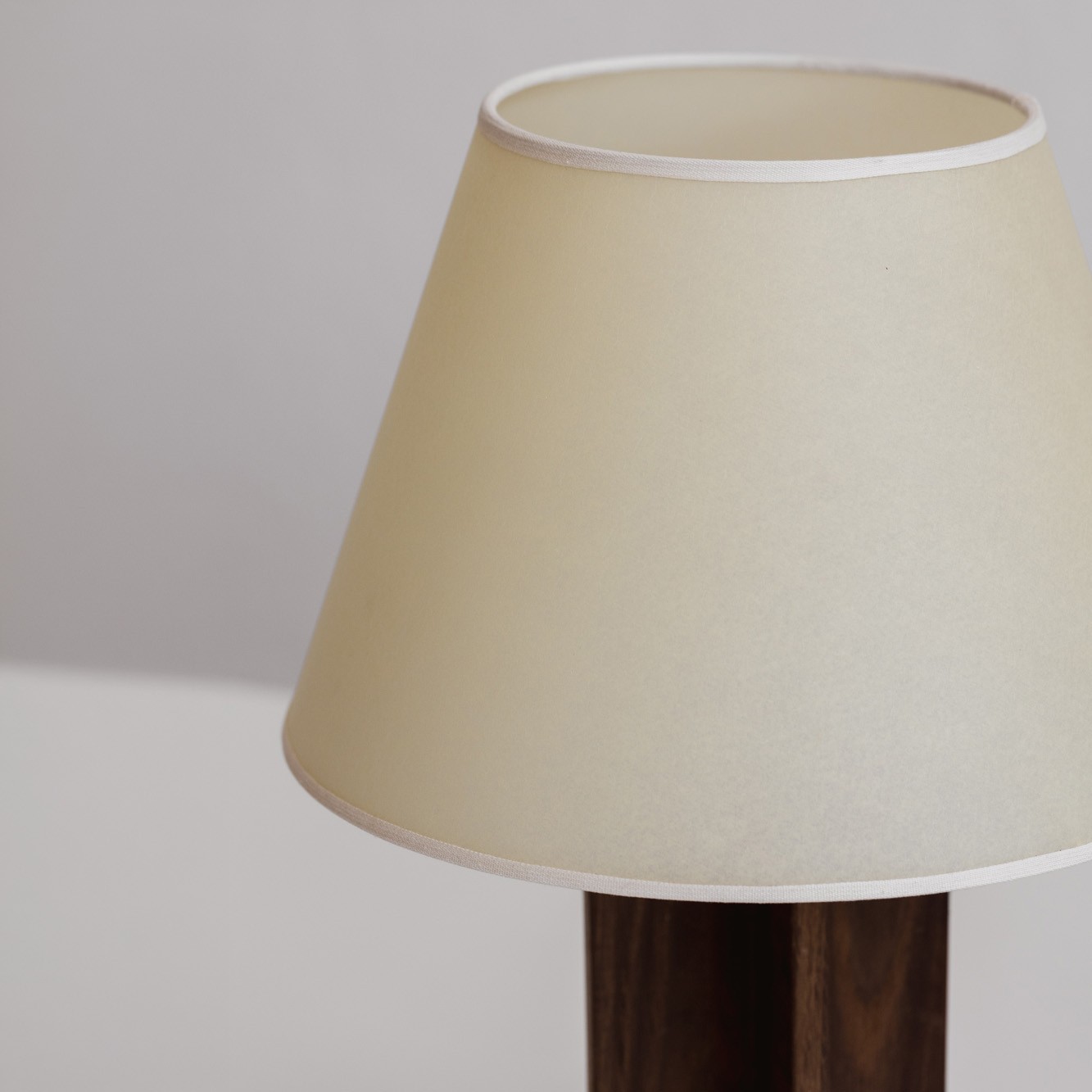 "Croisillon" Table Lamps in the Style of Jean-Michel Frank, 1940s, Set of 2, 1940-1949