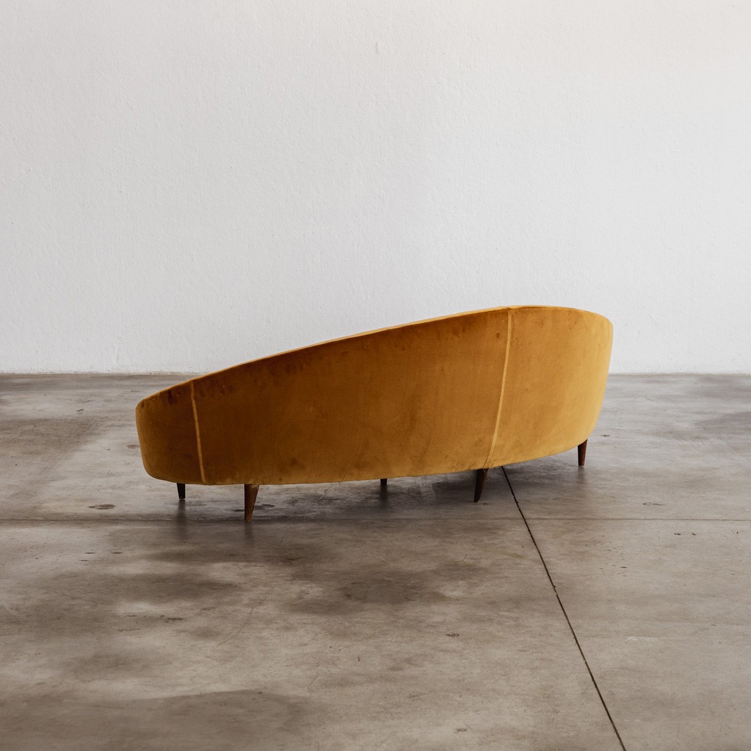 Federico Munari Curved Sofa, Italy, 1950, 1956