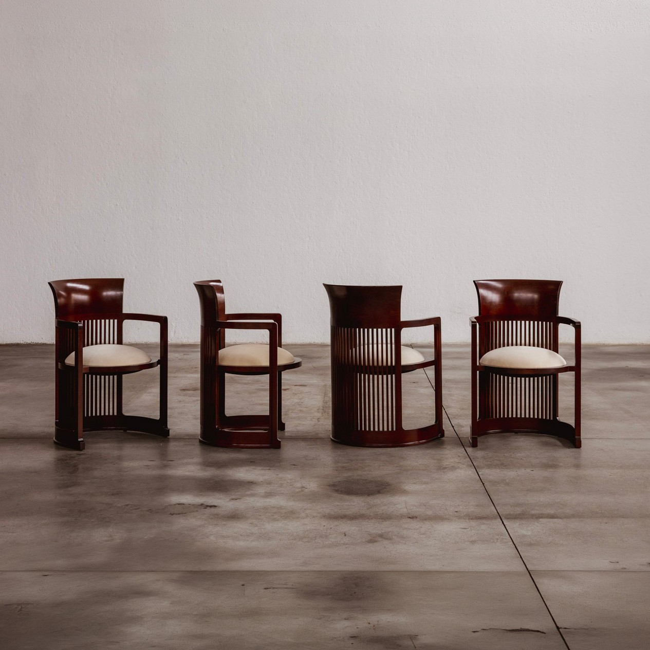 Frank Lloyd Wright "Barrel" Chairs for Cassina, Ivory Velvet, 1937, Set of 4, 1937