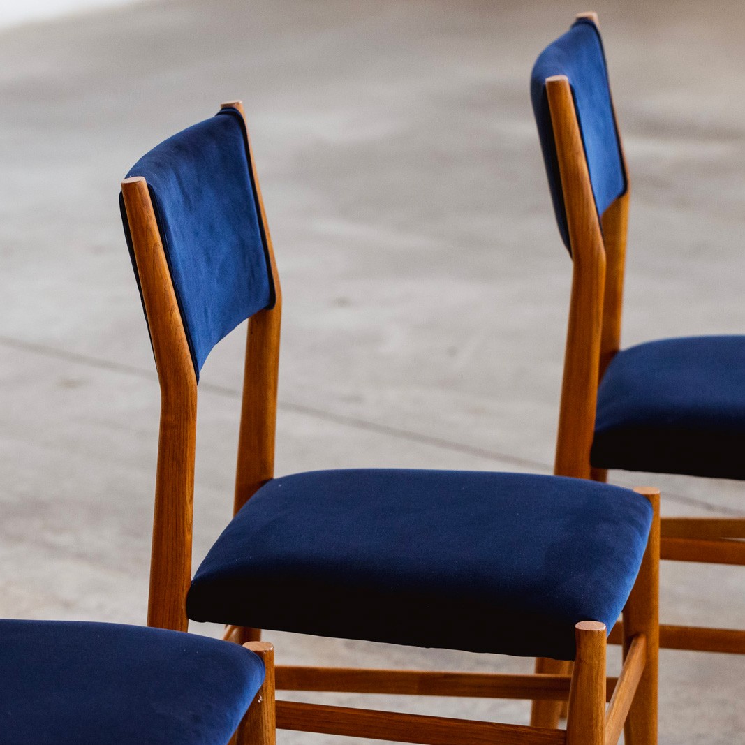 Gio Ponti 646 "Leggera" Dining Chairs for Cassina, Blue Velvet, 1952, Set of 8, 1952