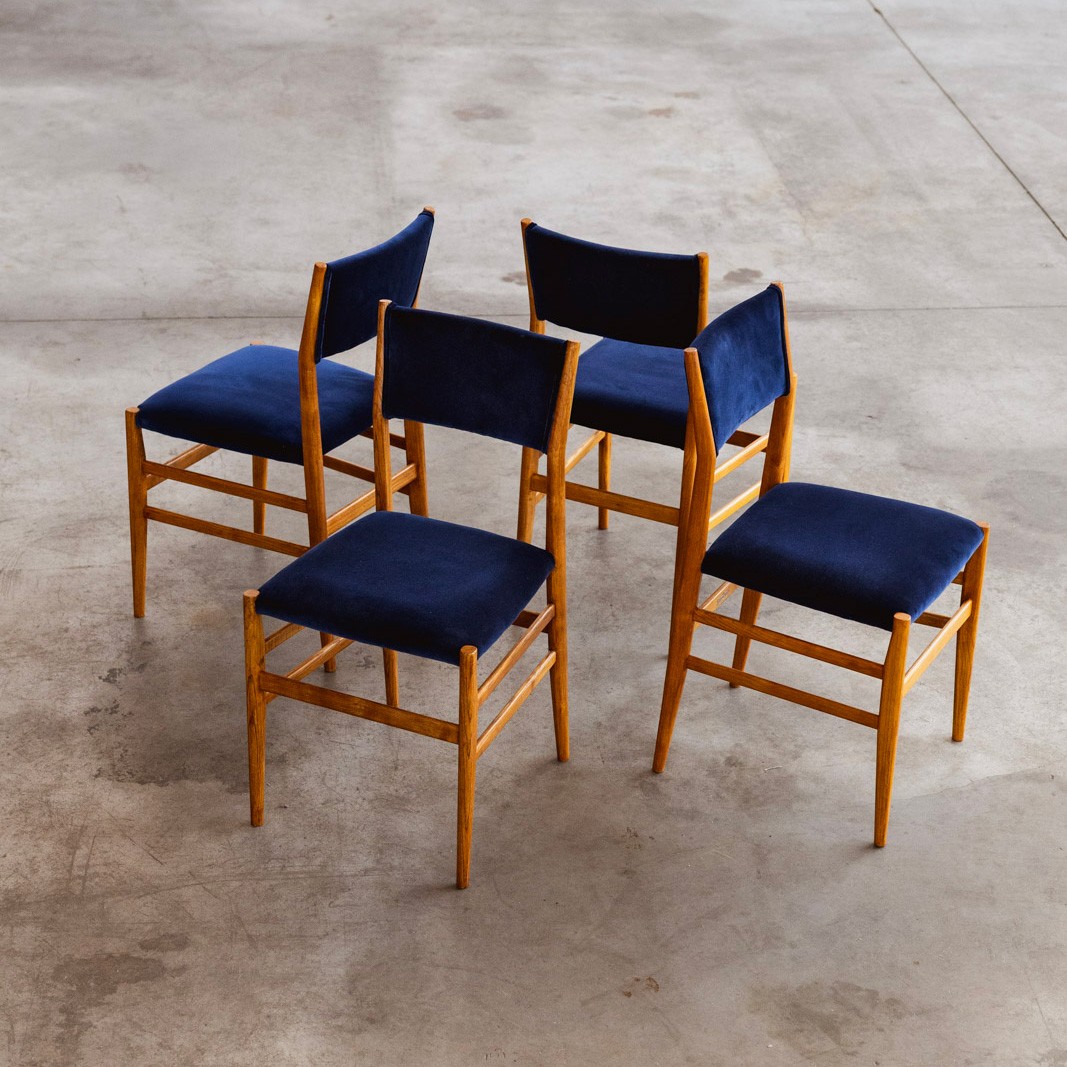 Gio Ponti 646 "Leggera" Dining Chairs for Cassina, Blue Velvet, 1952, Set of 8, 1952