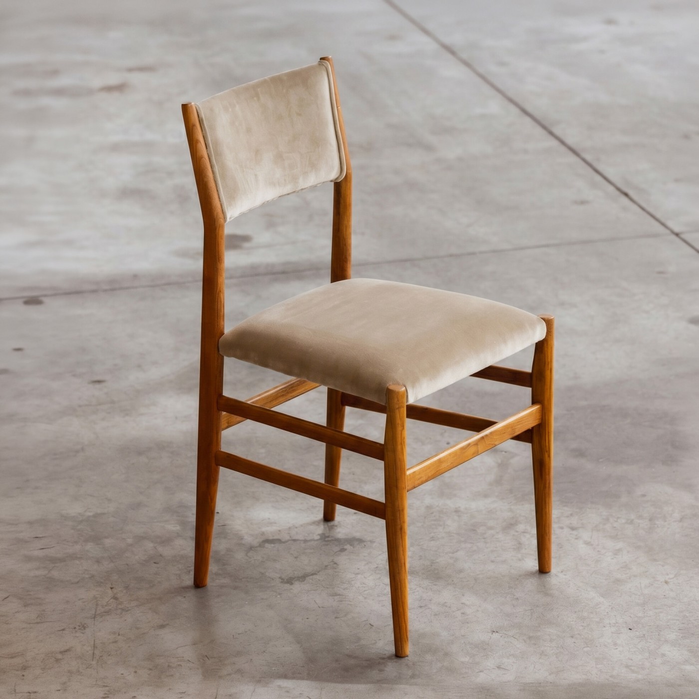 Gio Ponti 646 "Leggera" Dining Chairs for Cassina, Sand Beige Velvet, 1952, Set of 6, 1952
