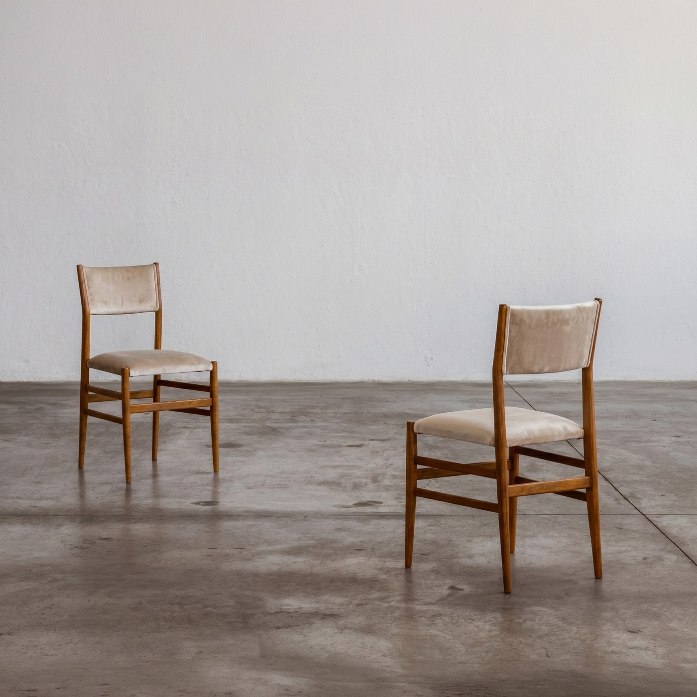 Gio Ponti 646 "Leggera" Dining Chairs for Cassina, Sand Beige Velvet, 1952, Set of 6, 1952