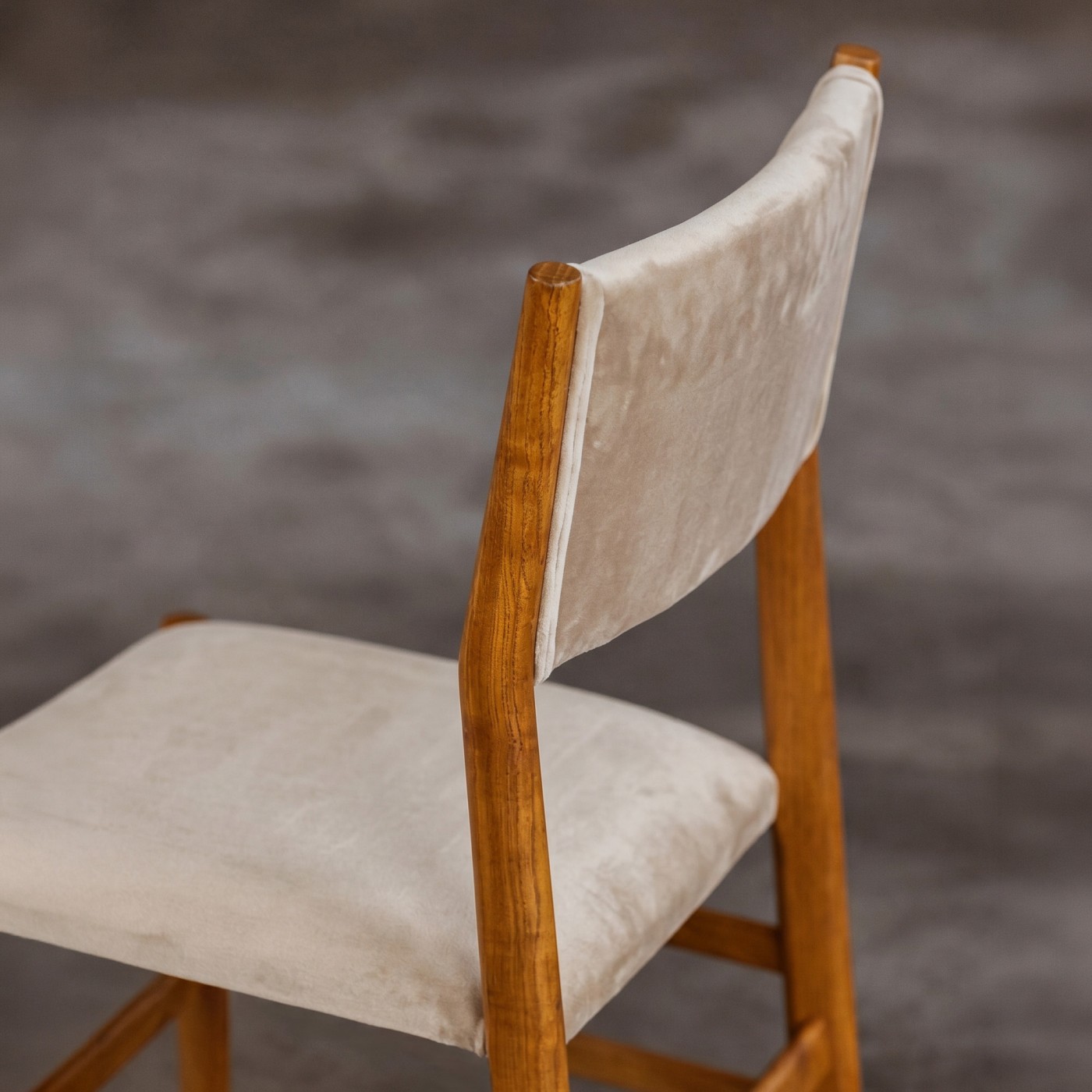 Gio Ponti 646 "Leggera" Dining Chairs for Cassina, Sand Beige Velvet, 1952, Set of 6, 1952