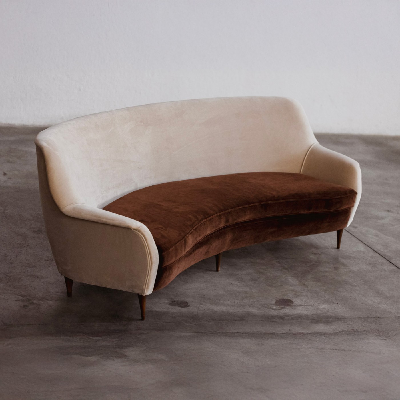 Gio Ponti Curved Sofa for Casa e Giardino, Velvet, 1956, Attributed, 1956